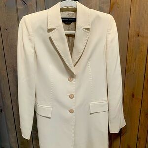 Adrienne Vittadini Trench Coat Size 4